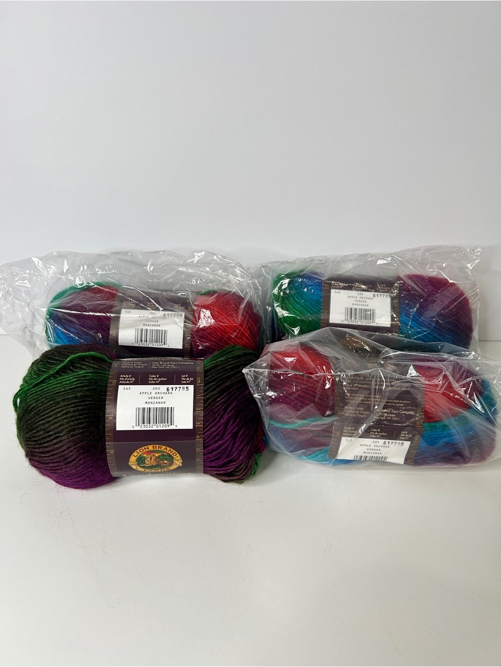 New Lion Brand Landscape Apple Orchard Yarn Set Of 4 Skeins knit Crochet